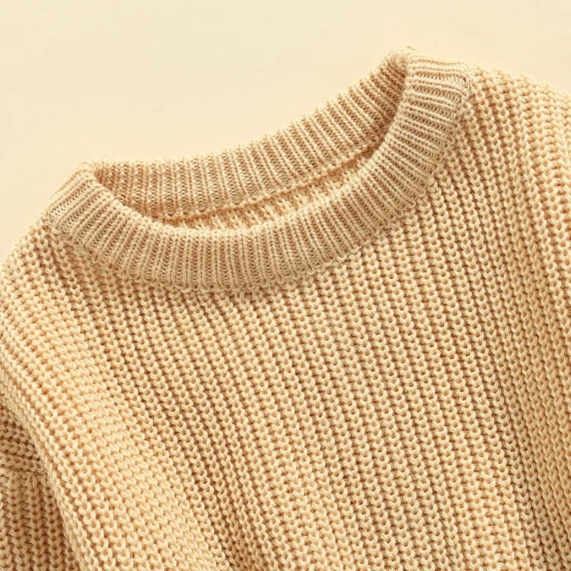 Unisex Baby Solid Color O-neck Knitted Pullover Sweater for Autumn and Winter, Loose Fit Long Sleeve Design