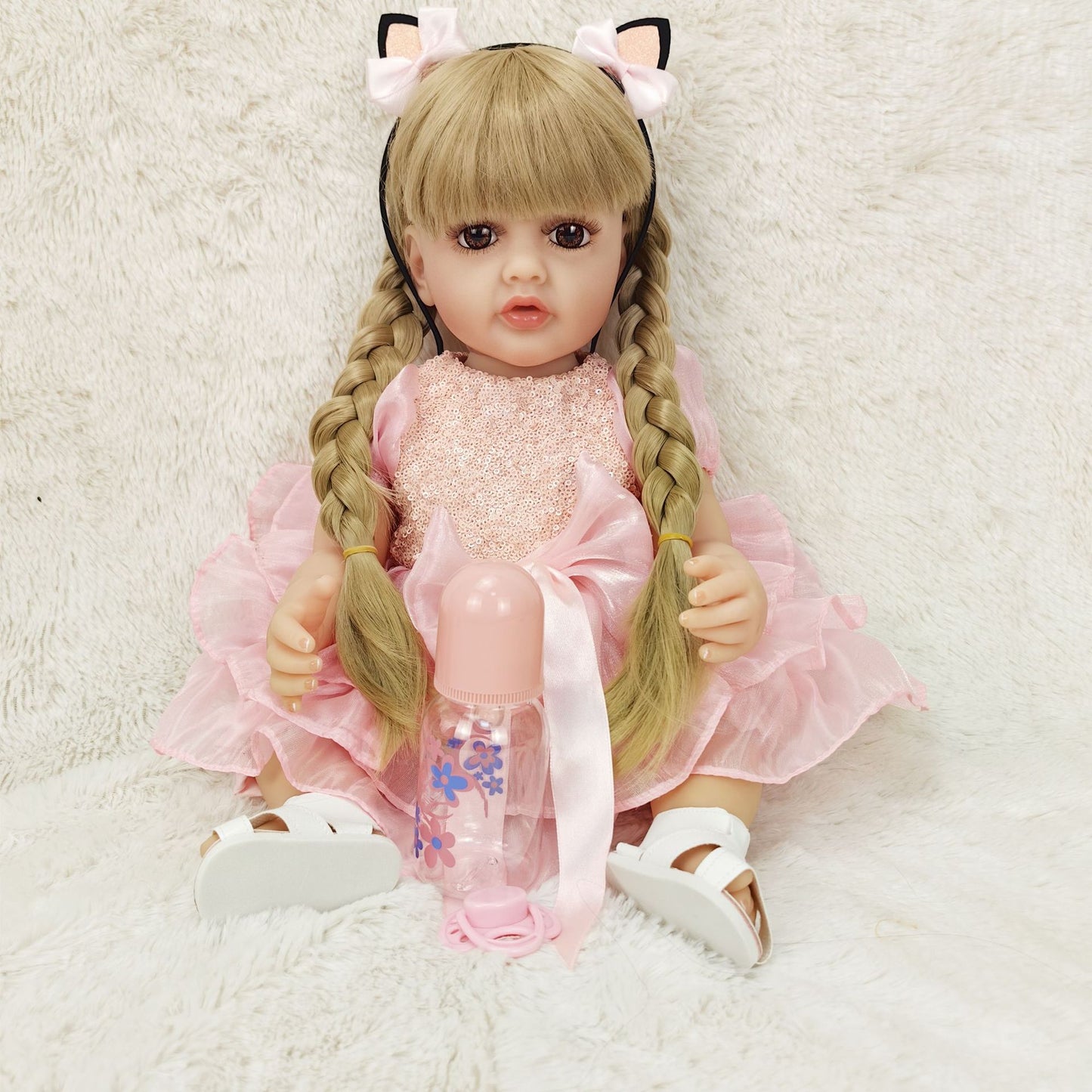 22-Inch Lifelike Reborn Toddler Girl Doll with Soft Silicone Body and Wig Hair - Perfect Gift for Kids