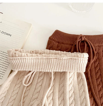 Unisex Cotton Knit Set for Kids - Solid Color Sweater and Pants Outfit for Spring and Autumn
