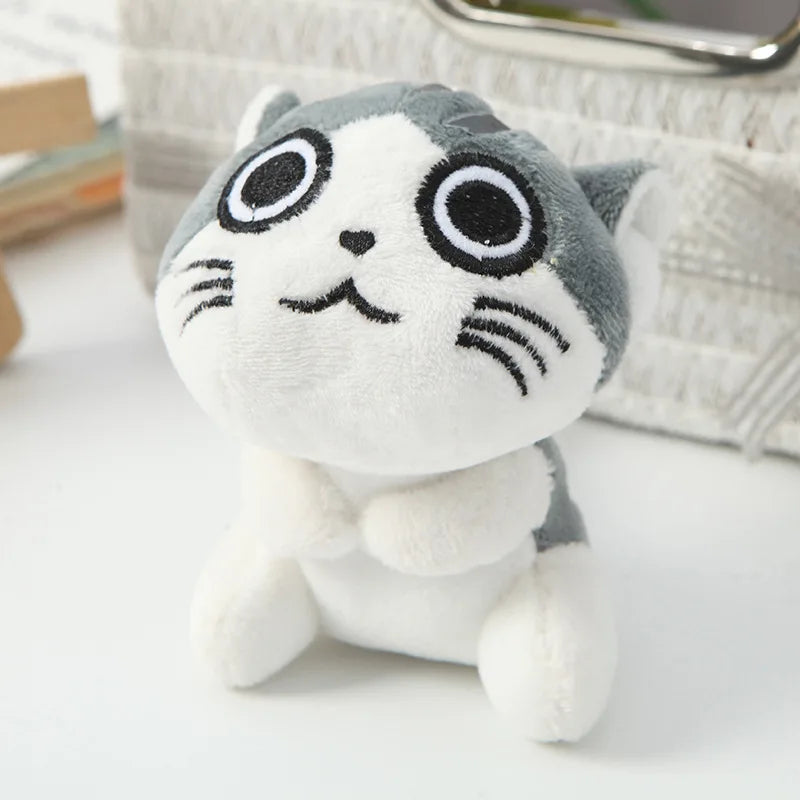 Adorable 10cm Kawaii Plush Cat Keychain Soft Toy for Kids and Collectors