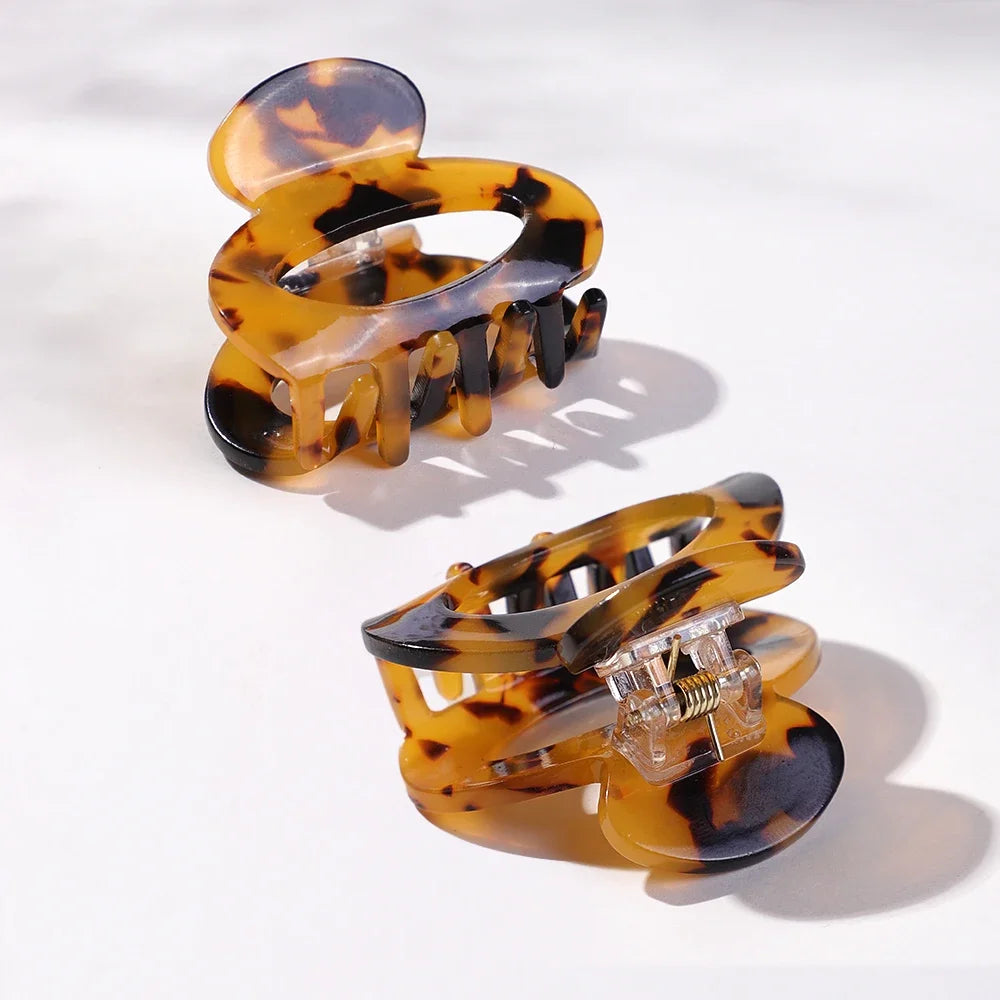 Set of 3 Stylish Mini Acetate Hair Clips for Women & Girls - Chic Barrettes and Claw Hairpins for Fashionable Hairstyles