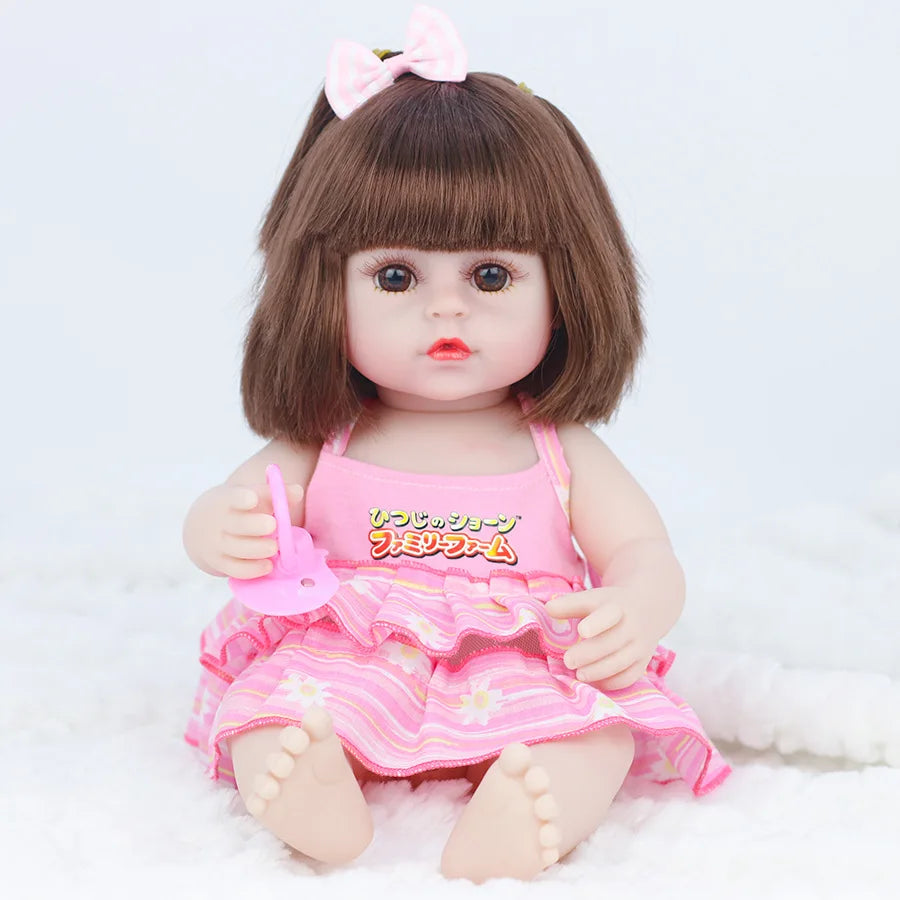 38CM Realistic Baby Reborn Doll for Girls - Soft and Lifelike Toddler Toy with Accessories, Perfect Birthday Gift!