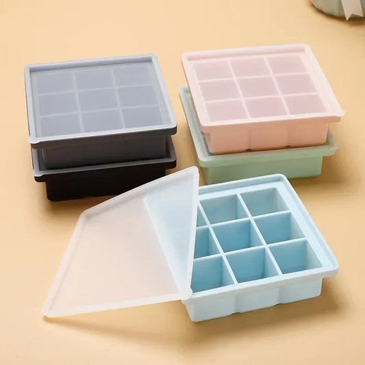 Infant Silicone Food Storage Tray for Fruit, Breast Milk, and Formula Dispenser