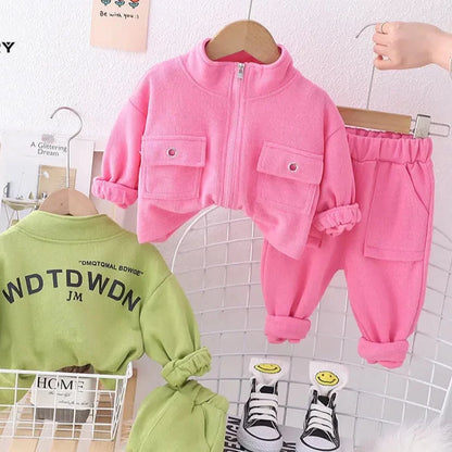 New 2023 Spring Girls Casual Clothing Set with Zipper Coat and Pants - Stylish Letter Print Design for Kids