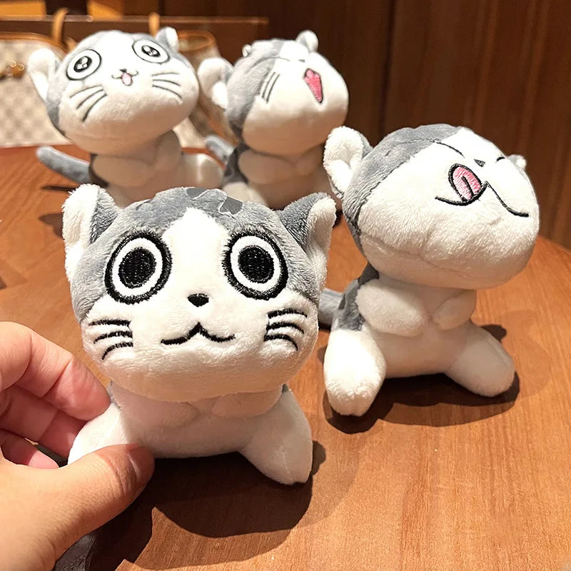 Adorable 10cm Kawaii Plush Cat Keychain Soft Toy for Kids and Collectors