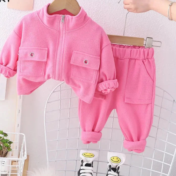 New 2023 Spring Girls Casual Clothing Set with Zipper Coat and Pants - Stylish Letter Print Design for Kids