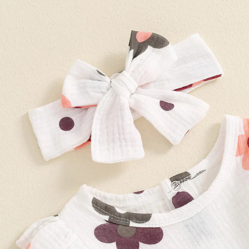 Adorable Newborn Baby Girl Floral Bodysuit Set with Ruffle Trim and Matching Headband for Fall