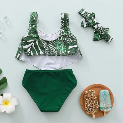 3-Piece Banana Leaf Print Swimwear Set for Girls Aged 1-4 Years - Trendy Summer Outfit