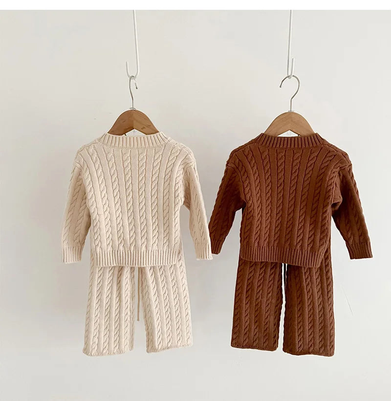 Unisex Cotton Knit Set for Kids - Solid Color Sweater and Pants Outfit for Spring and Autumn