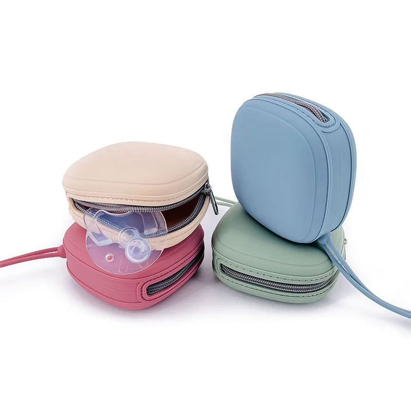 Travel-Friendly Silicone Pacifier Organizer - Food-Grade Storage Case for Babies 0-36 Months