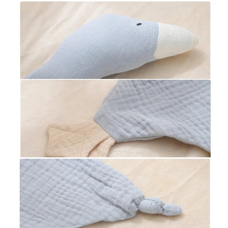 Soft Animal Goose Comfort Blanket and Teether Baby Soother Bib for Nursing and Cuddling