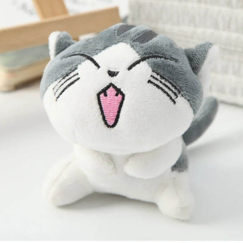 Adorable 10cm Kawaii Plush Cat Keychain Soft Toy for Kids and Collectors