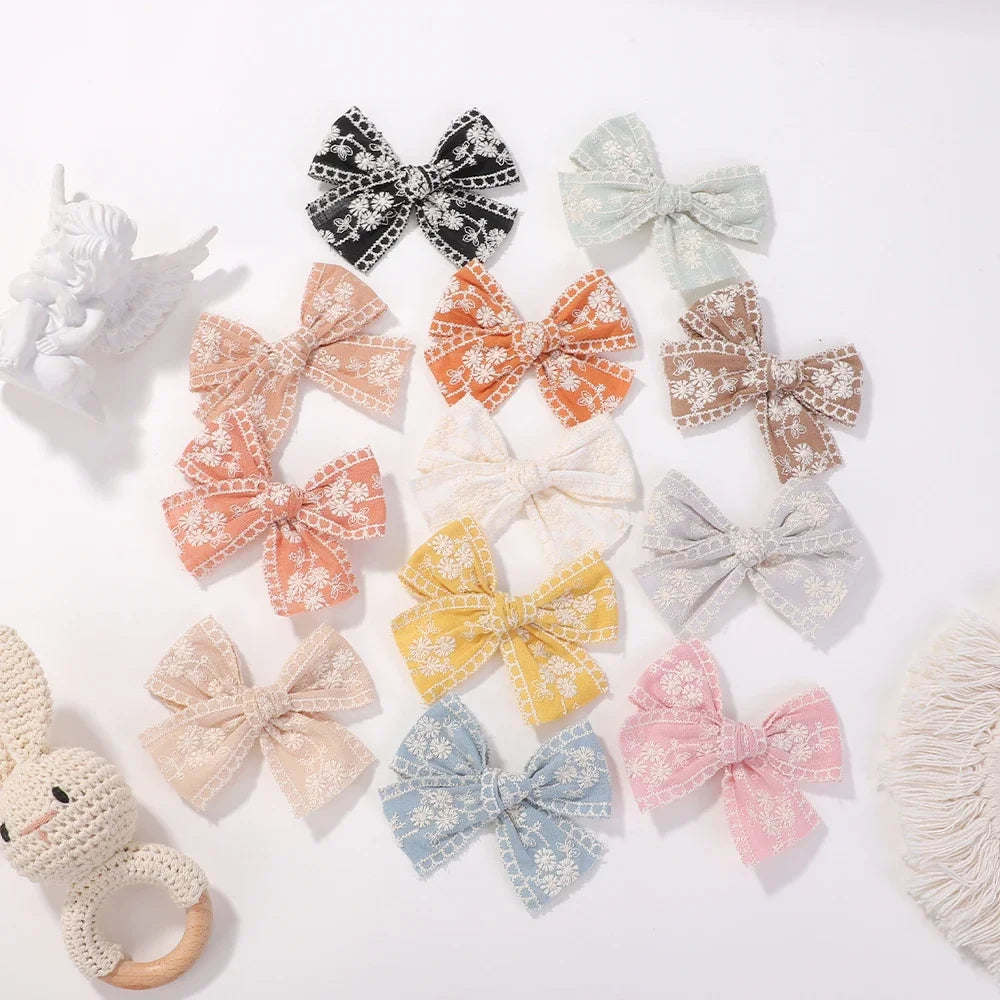 Vintage Floral Bow Hair Clips for Kids - Charming Embroidered Baby Accessories