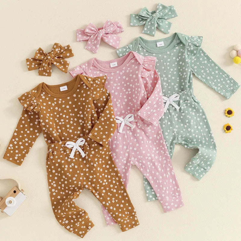 Adorable Floral 3-Piece Outfit Set for Newborn Baby Girls - Long Sleeve Bodysuit, Bow Pants, and Headband for Autumn